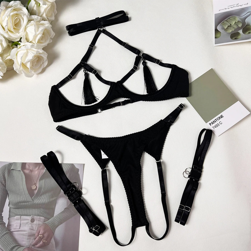 Crown & Corset